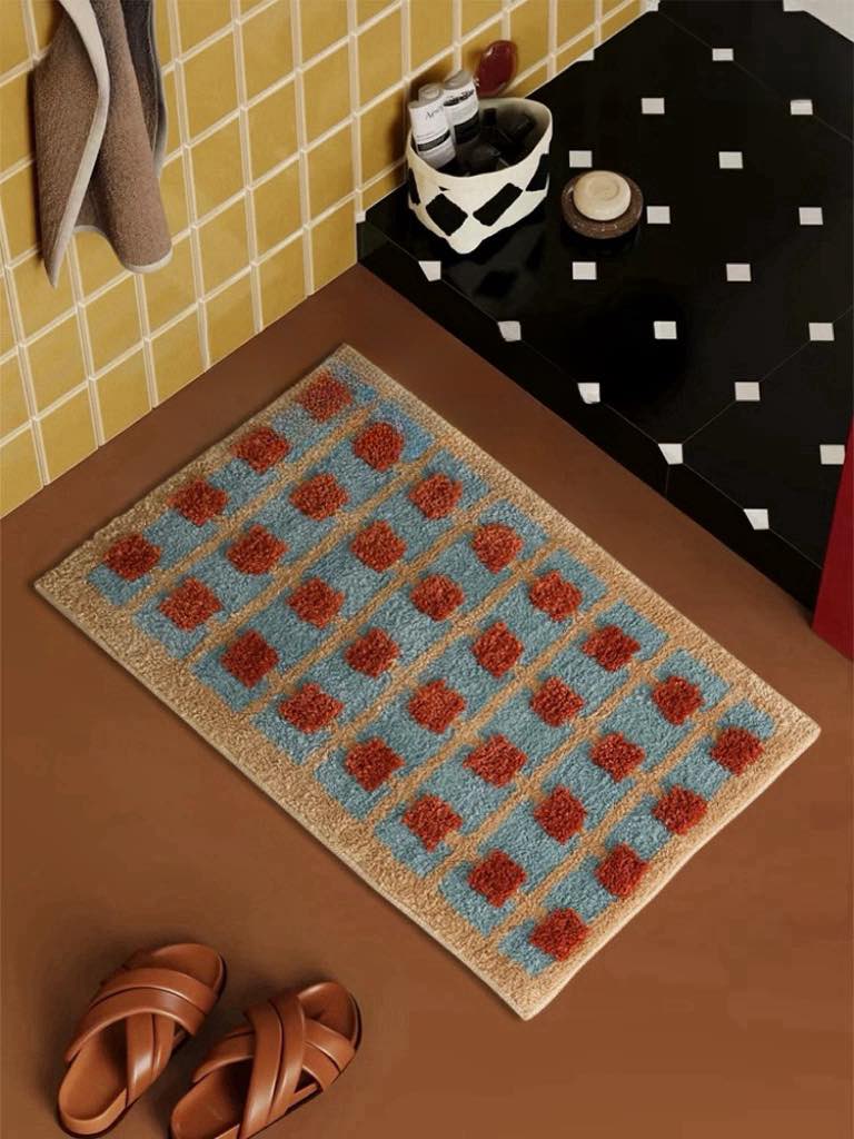 Ultra Soft Retro Whimsical Bath Rug, Machine-washable, Absorbent Mat